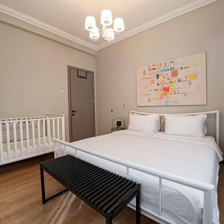 Living Life Apartment コモティニ エクステリア 写真