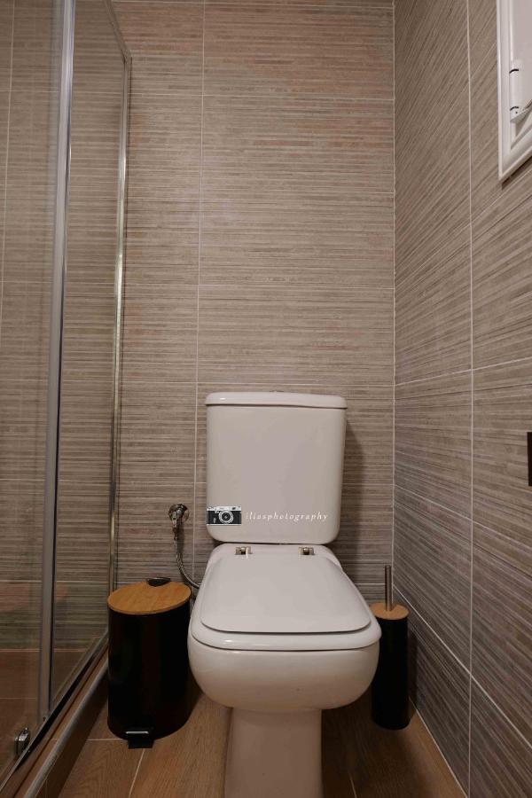 Living Life Apartment コモティニ エクステリア 写真