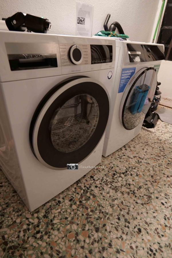 Living Life Apartment コモティニ エクステリア 写真