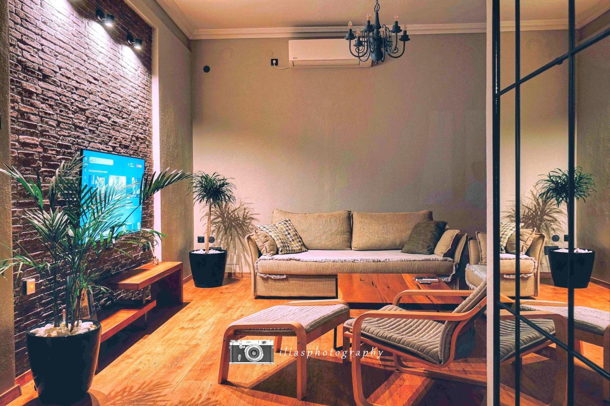 Living Life Apartment コモティニ エクステリア 写真